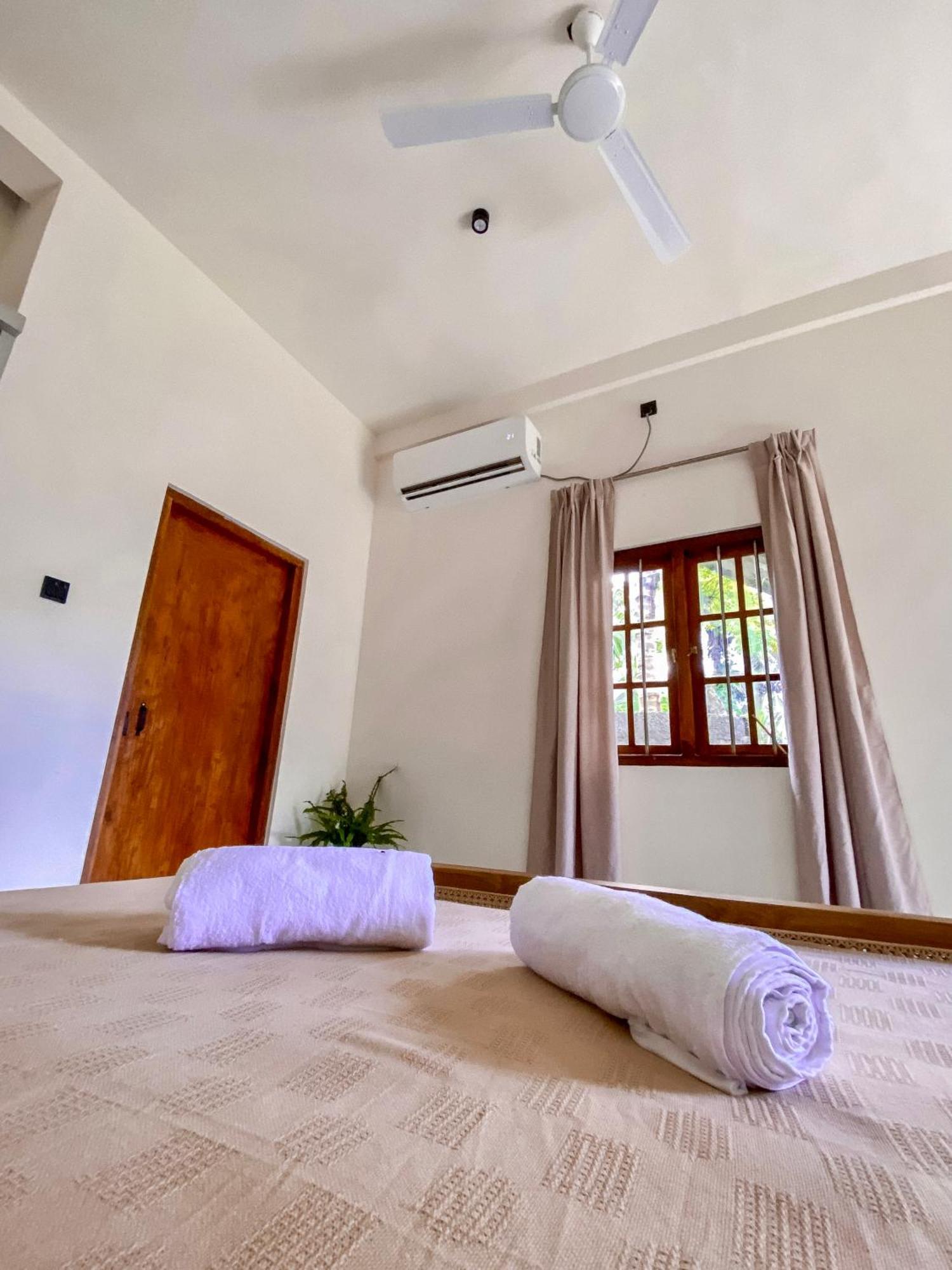 The Palm Private Cottages 米迪加马东 外观 照片